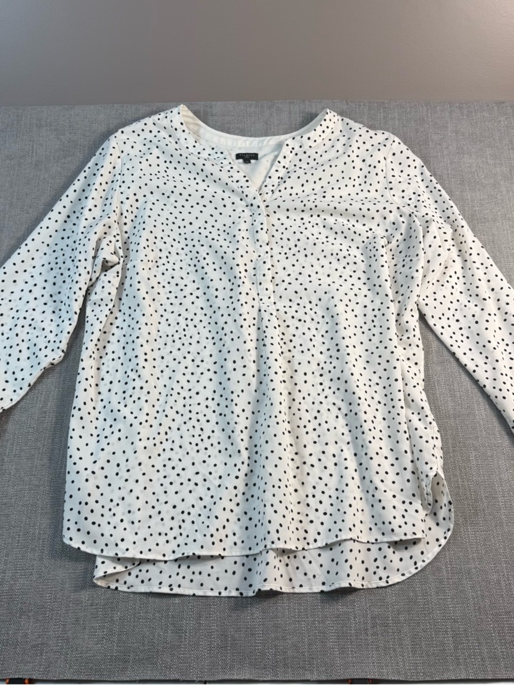 Talbots Plus Size 2x Women’s Blouse White Black Polka Dot Lightweight